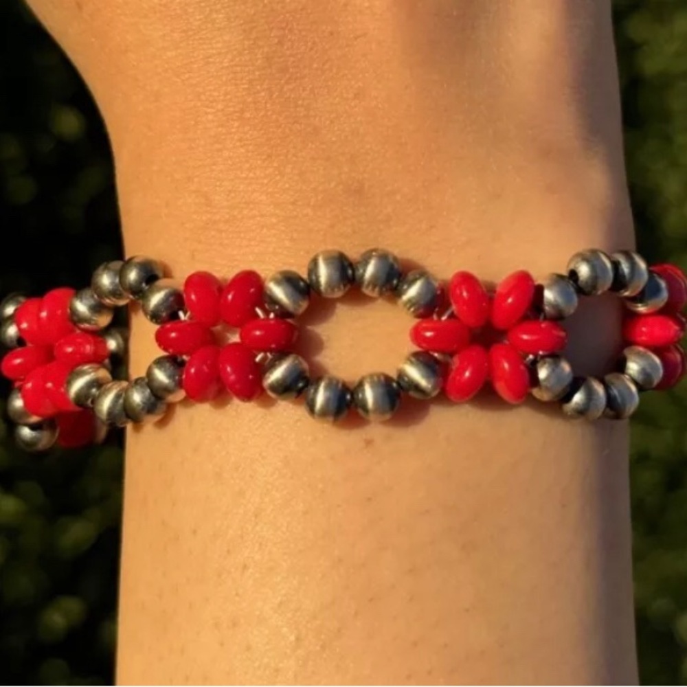 Floral Sterling Silver Red Bamboo Coral Pearls Bead Bracelet. 7 Inch